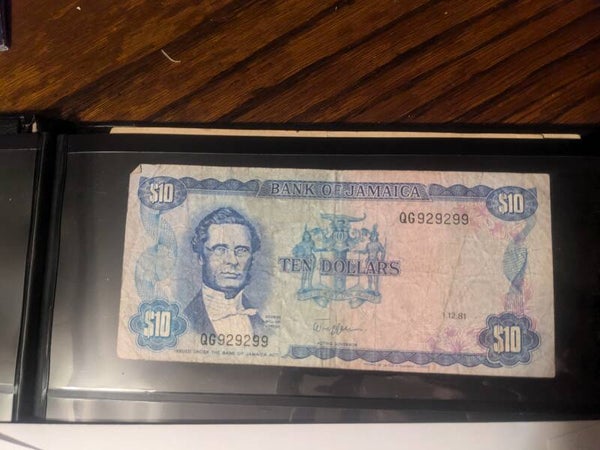 Foreign Paper Currency