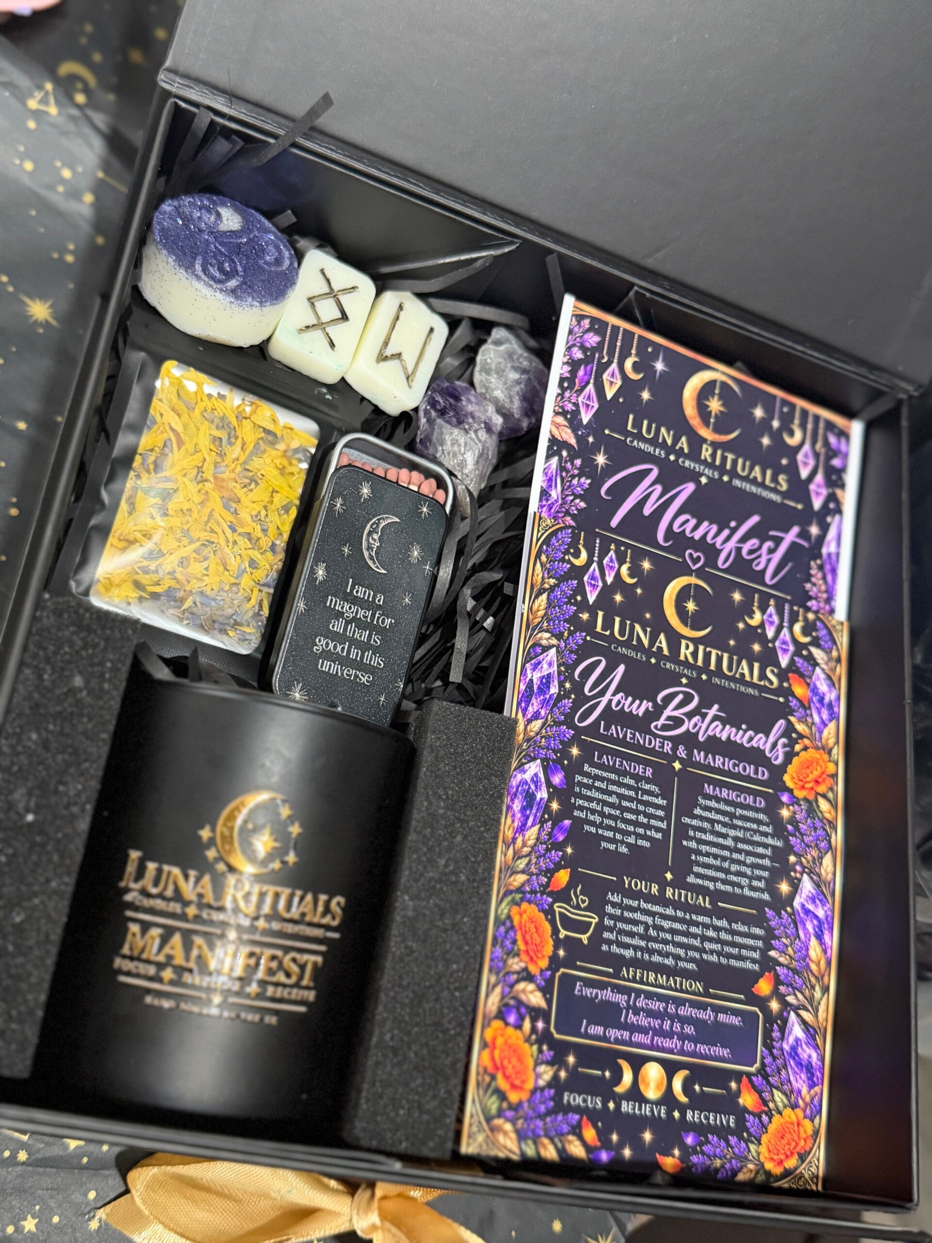 The Manifest Luna Rituals box