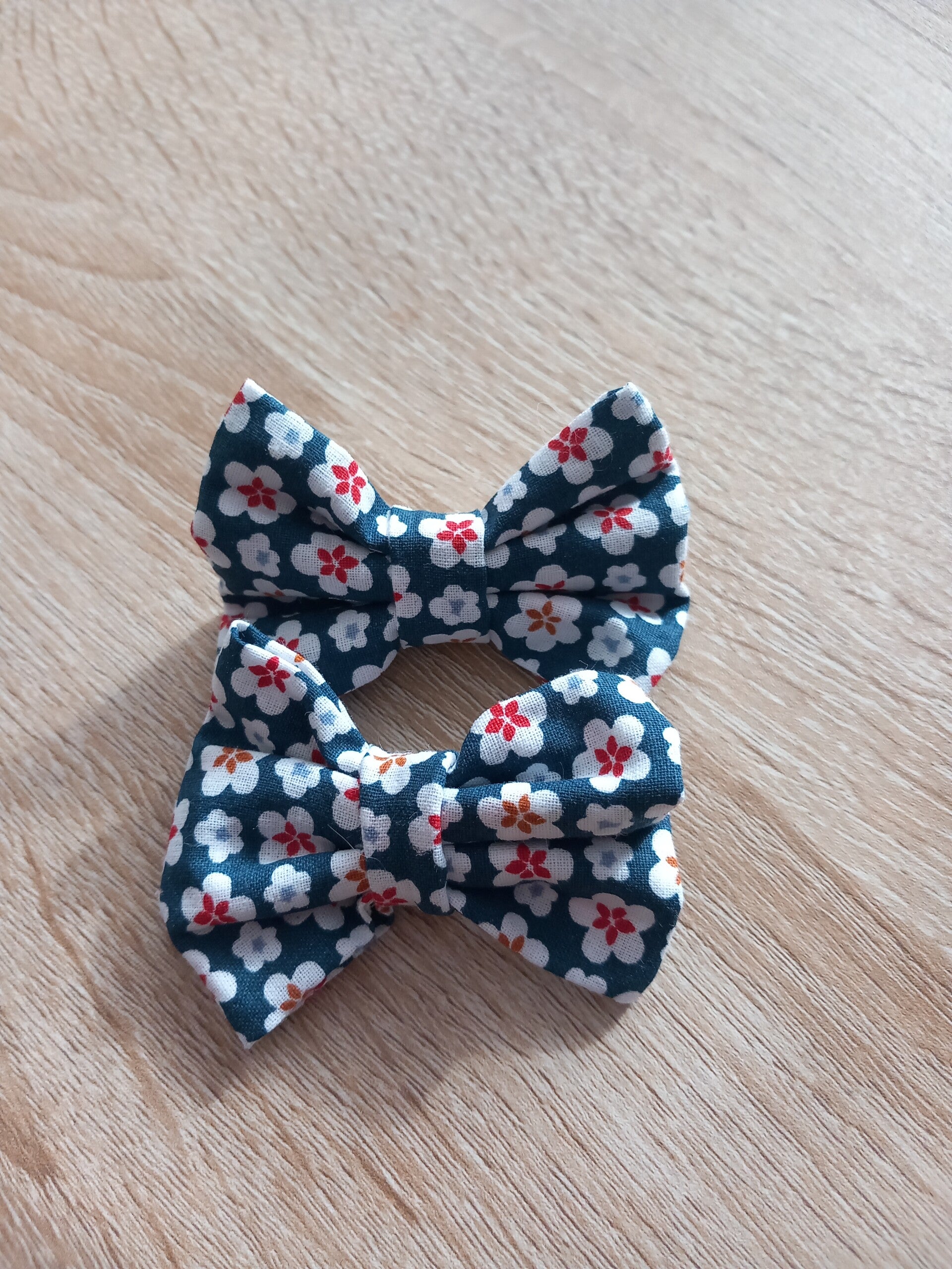 Lot de 2 pinces noeud