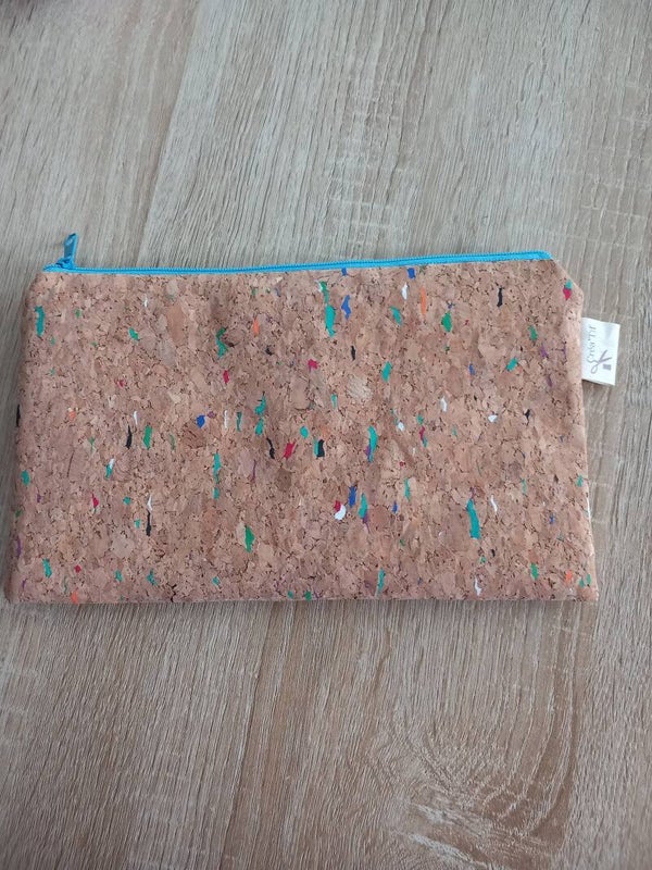 👜 Pochette en liège doublée coton – 23 × 13 cm – Écoresponsable & Fait main