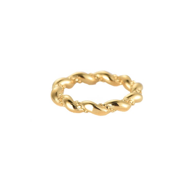 Ring Twisted