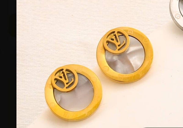 Aretes tipo boton