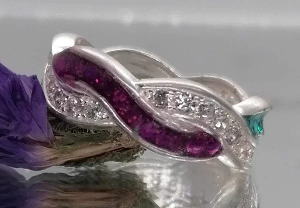 Sterling Silver Entwined Cubic Zirconia Memorial Ring