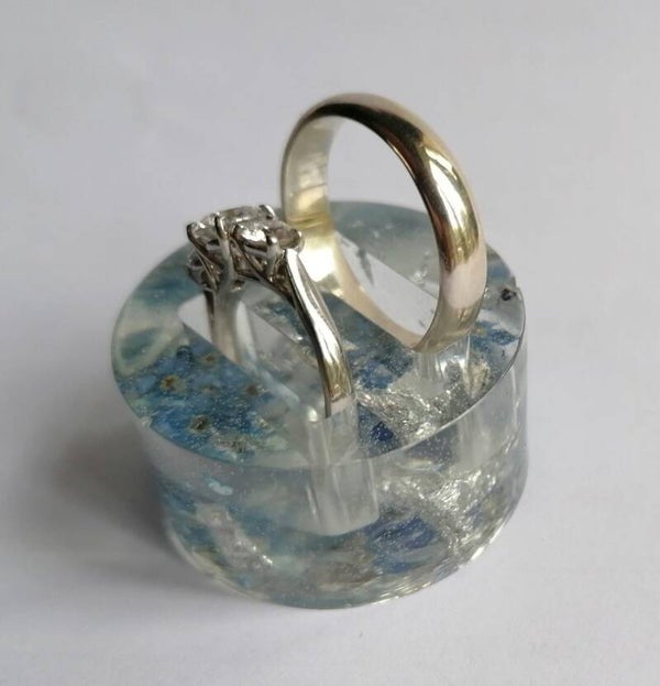 Small Ring Holder