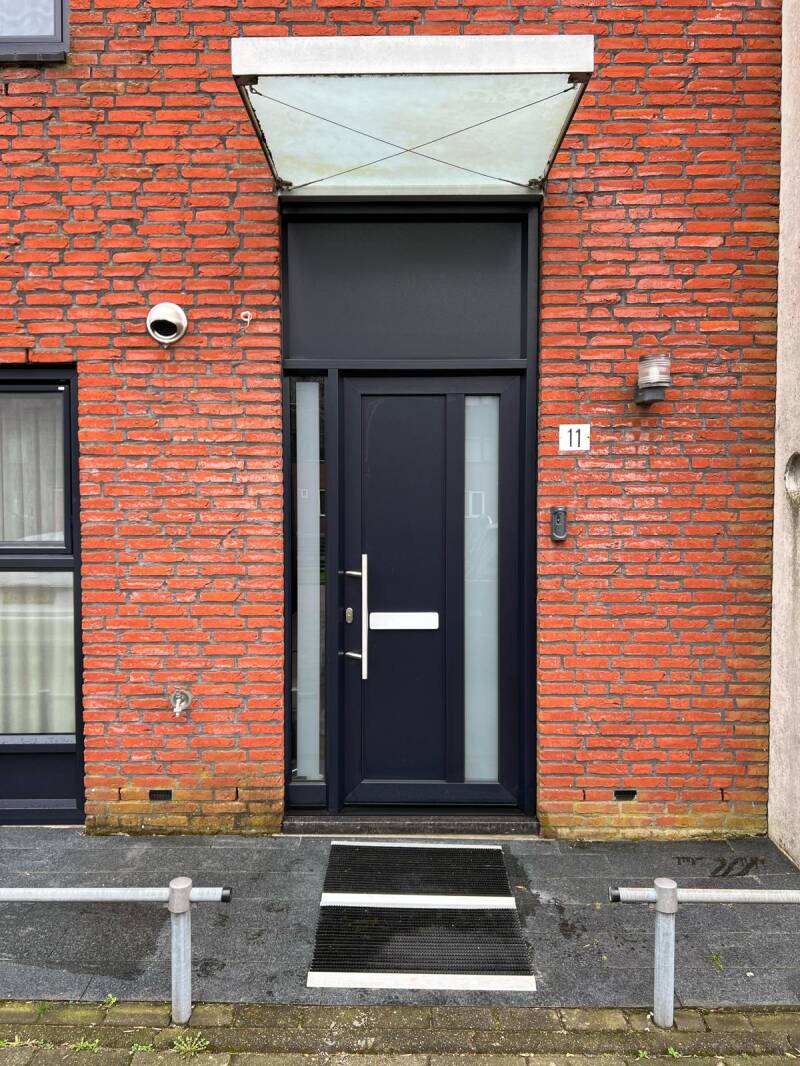 kunststof-voordeur-barendrecht-standard.jpg
