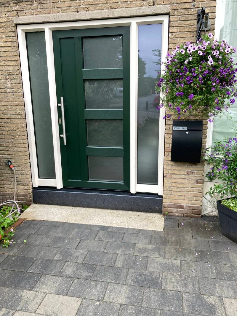 kunststof-voordeuren-drechtsteden_4313-standard.jpg
