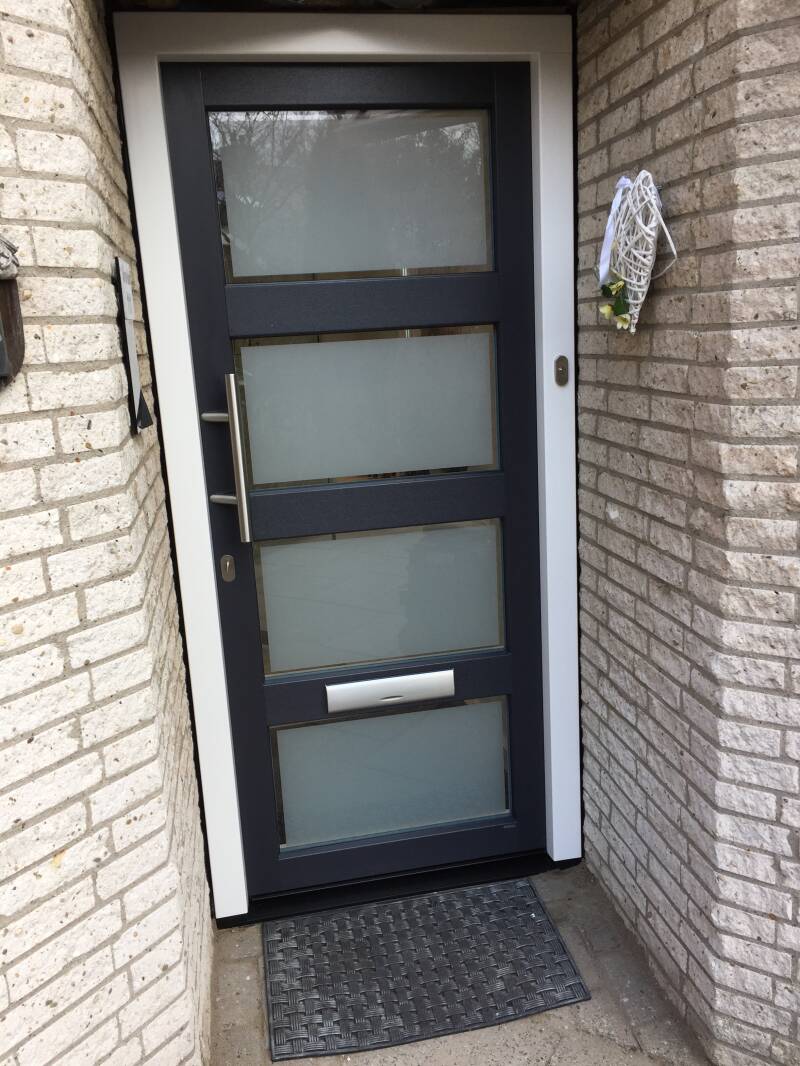 kunststof-voordeuren-drechtsteden_6636-standard.jpg