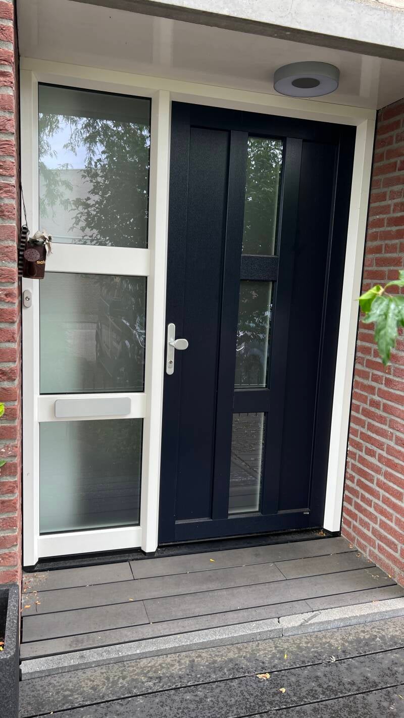 kunststof-voordeuren-drechtsteden_8239-standard.jpg