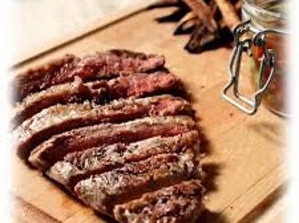 Pluma Iberico romesco