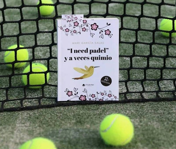 Libro "I need padel" y a veces quimio