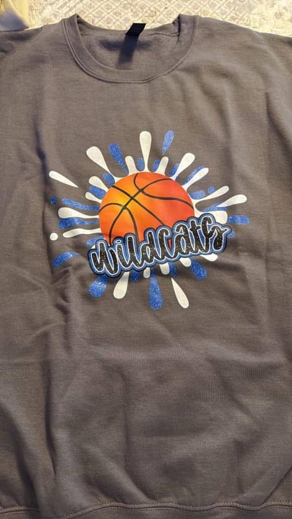 XL Graphic Crew Sweatshirt