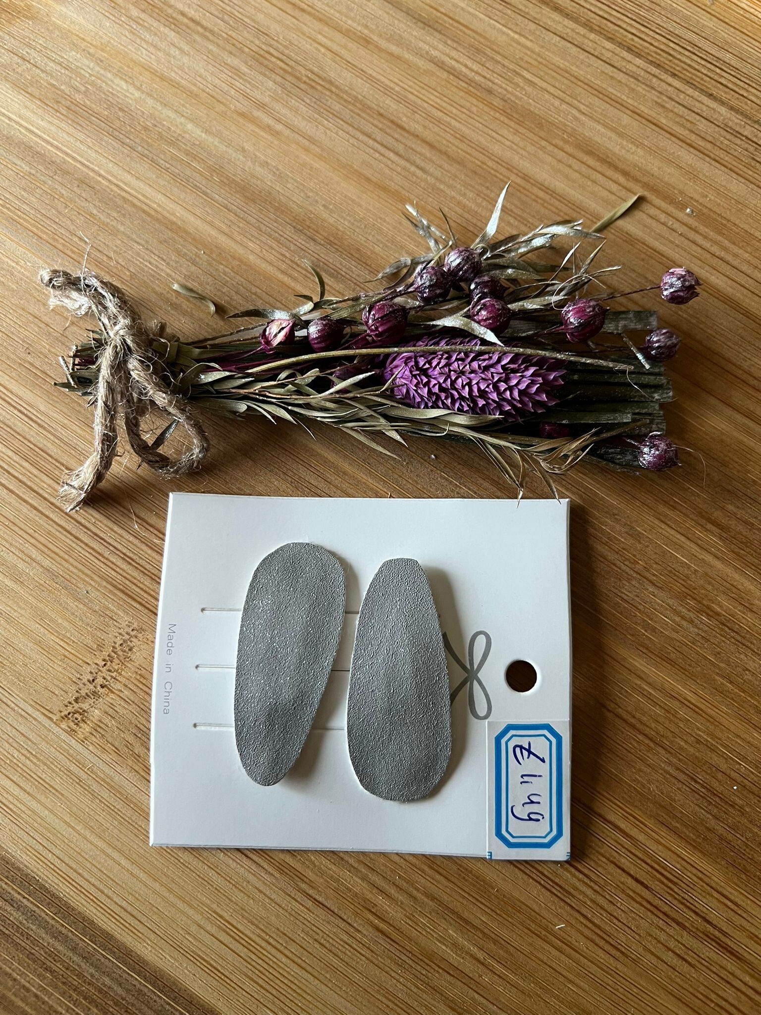 Haarknipjes mat grijs