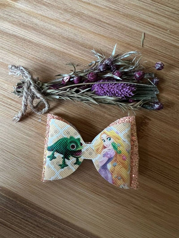 Rapunzel licht oranje