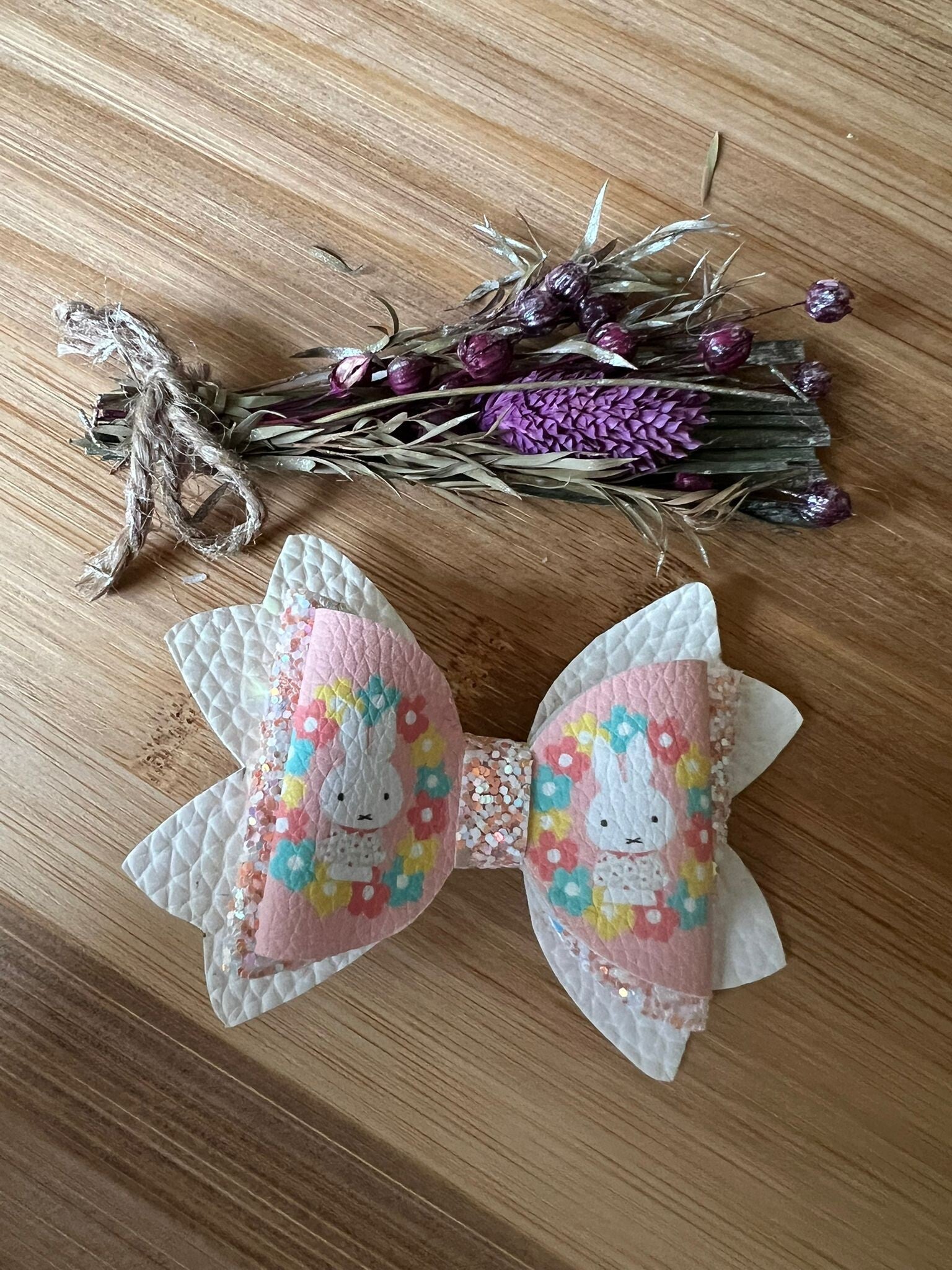 Nijntje roze glitter bloem