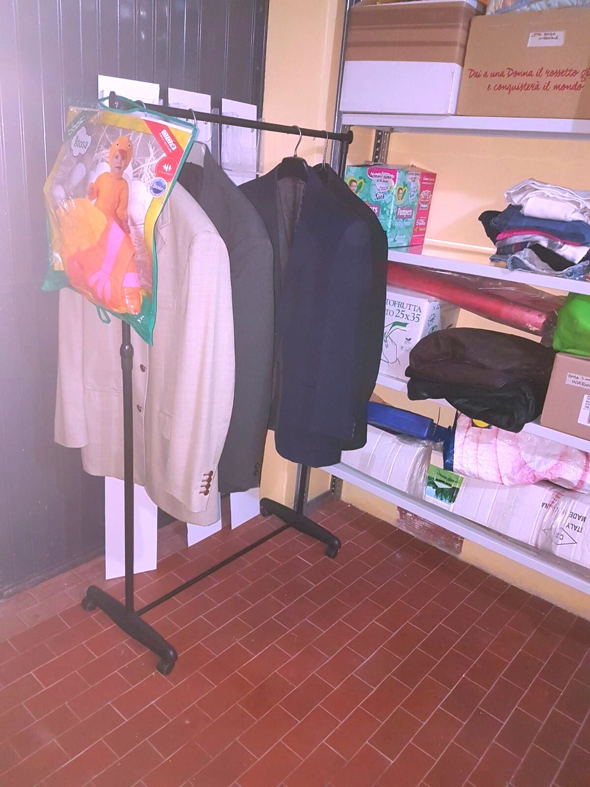 regalo, dono, bisogno