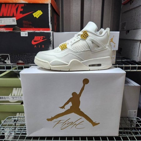 Jordan Retro Metallic Gold