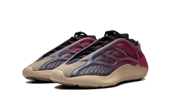 Yeezy 700 V3 Fade Carbon