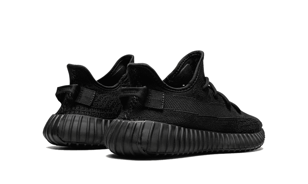 yeezy 350 triple black
