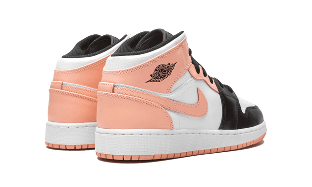 Jordan 1 crimson tint gs hot sale