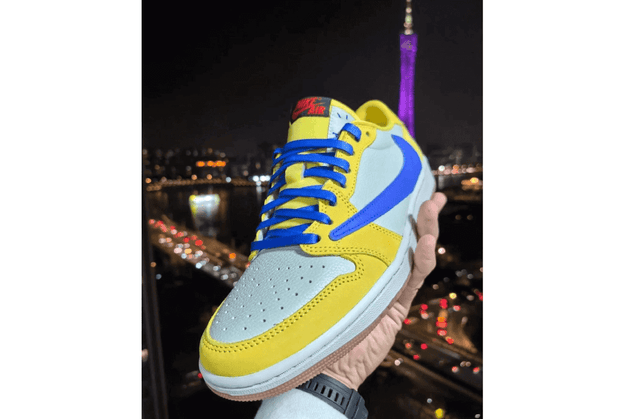 Jordan 1 Retro Low Travis Scott Canary