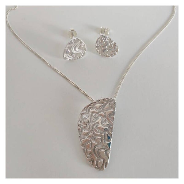 Zilverklei - 27 januari 2026 - hanger en/of oorbellen