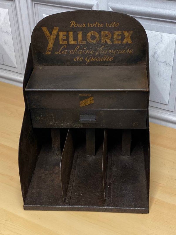 Vintage French bicycle chain display by YELLOREX