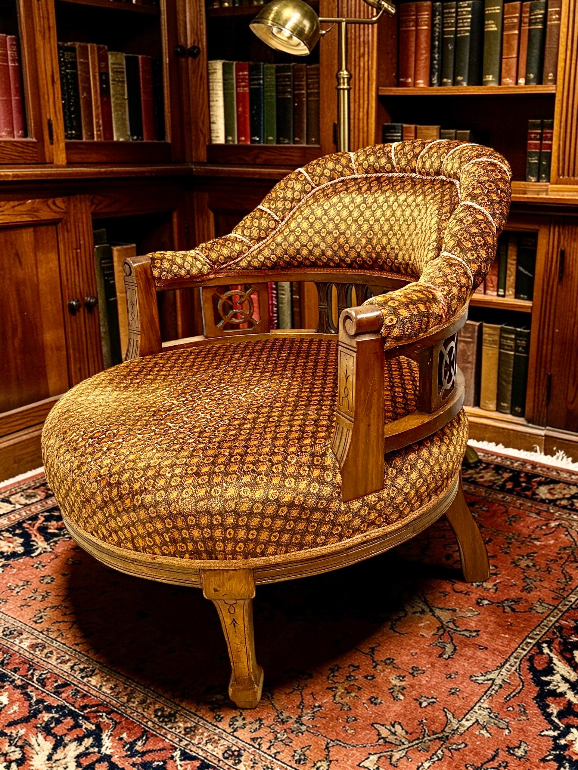 Late Victorian /early Edwardian tub /barrel chair