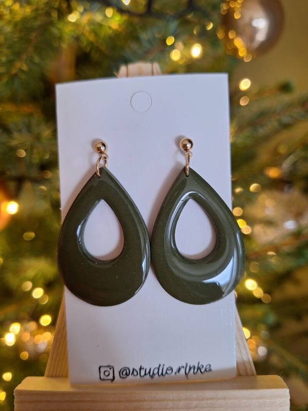 Olive Green Drop Elegance