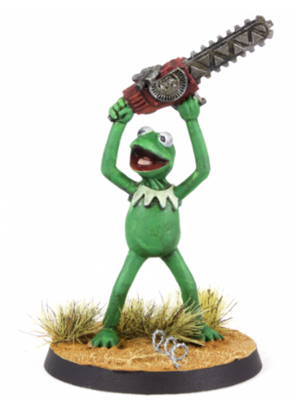 frog with chainsaw 34mm head to toe plus saw