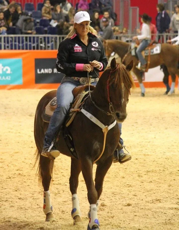 Karine lombardi barlatier wagnon western équitation bouches du rhône