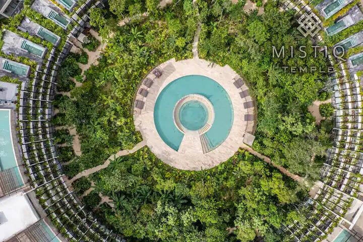 Situé à Mistiq Temple 1