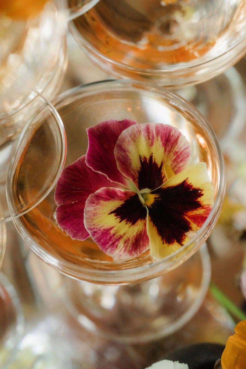 shoot_floral-414-standard-jn6p4x.jpg