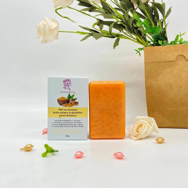 Savon Brillance au Miel & Curcuma – Anti-Taches & Éclat