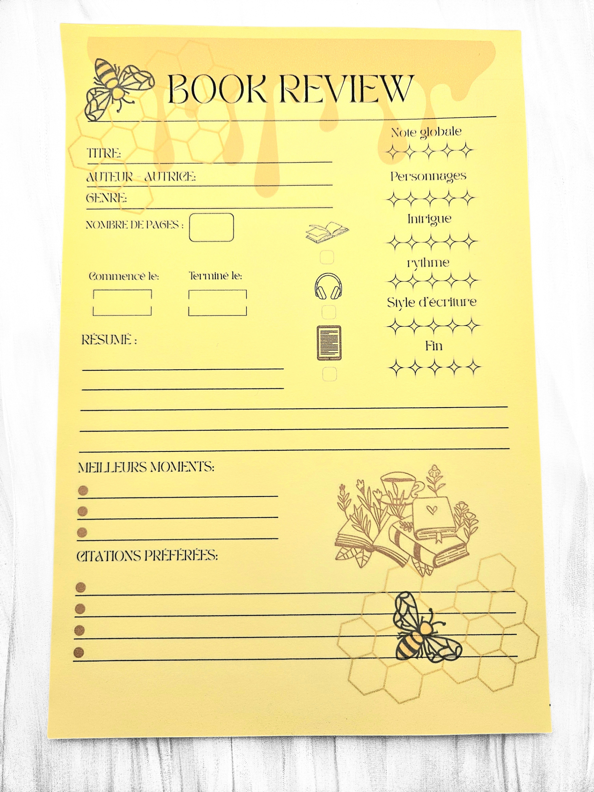 Book Review 25 pages jaune