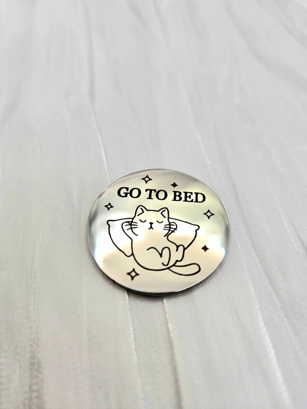 Decision coin chat coussin