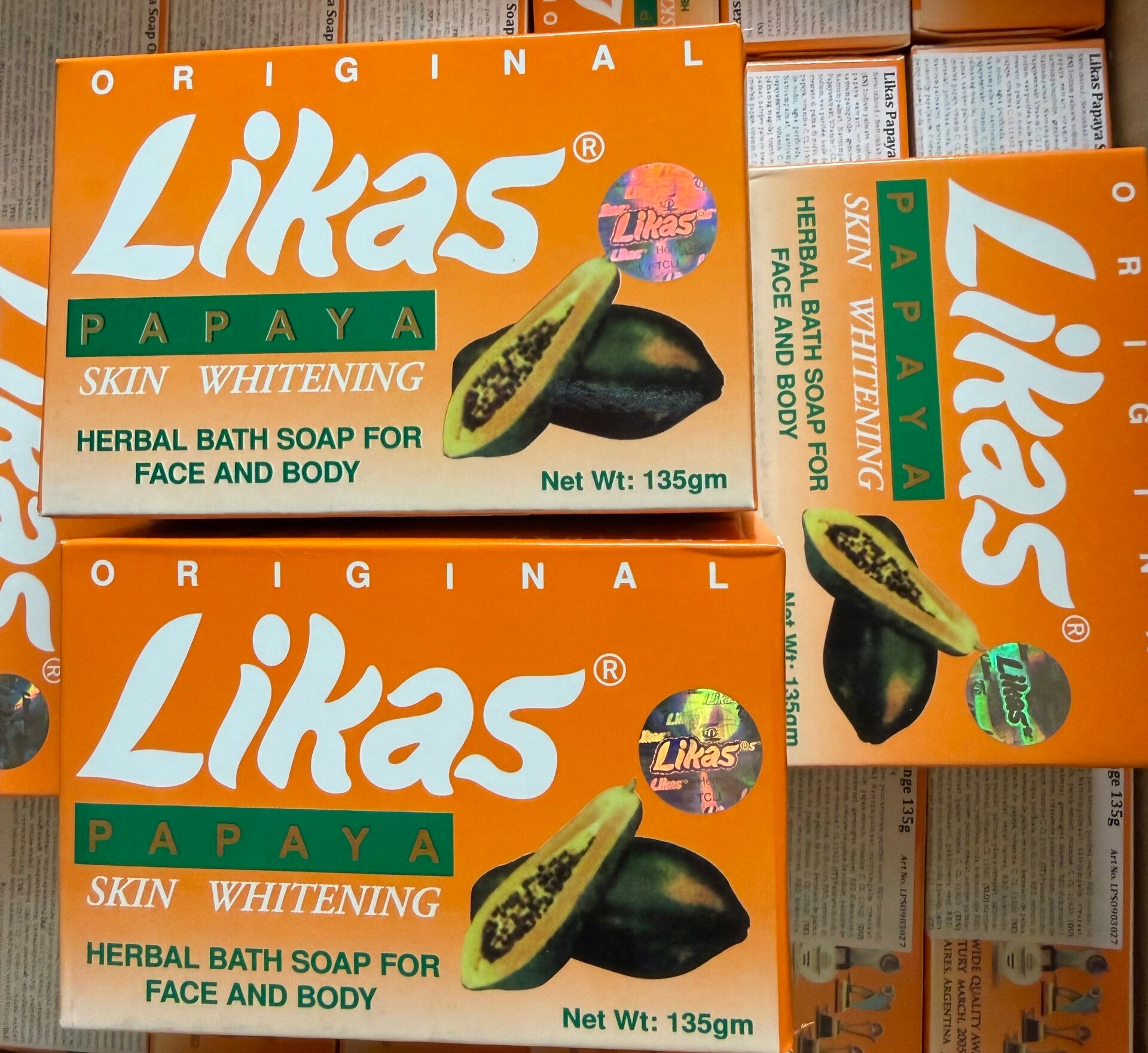 Likas Papaya soap (135g)