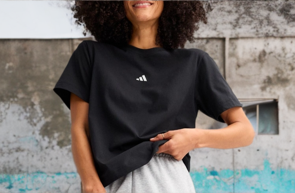 Women's Adidas cropped shirt