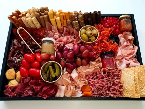 ΜΕΣΑΙΑ ΠΙΑΤΕΛΑ- MEDIUM