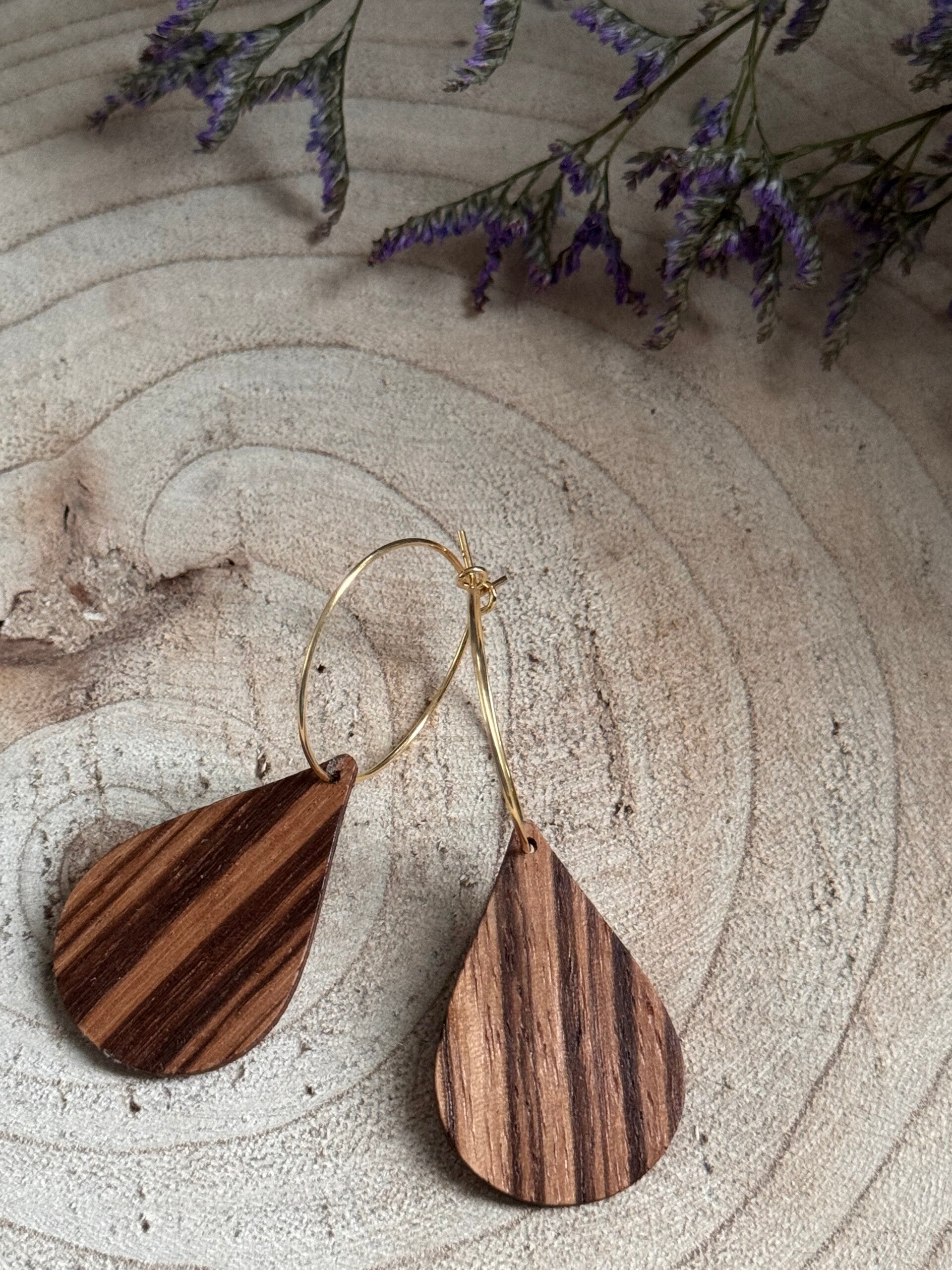 Oorbel zebrawood 14k verguld