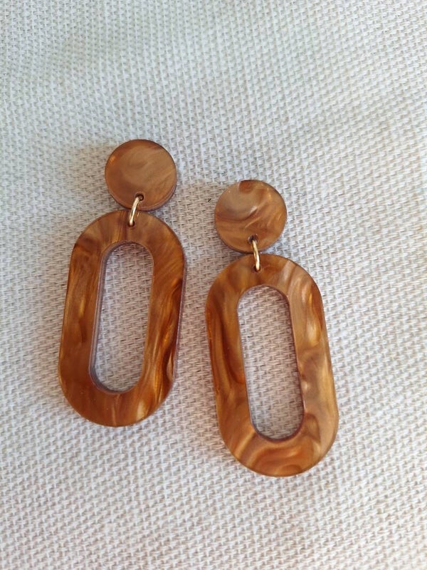 Oorbel Laure parelmoer bruin