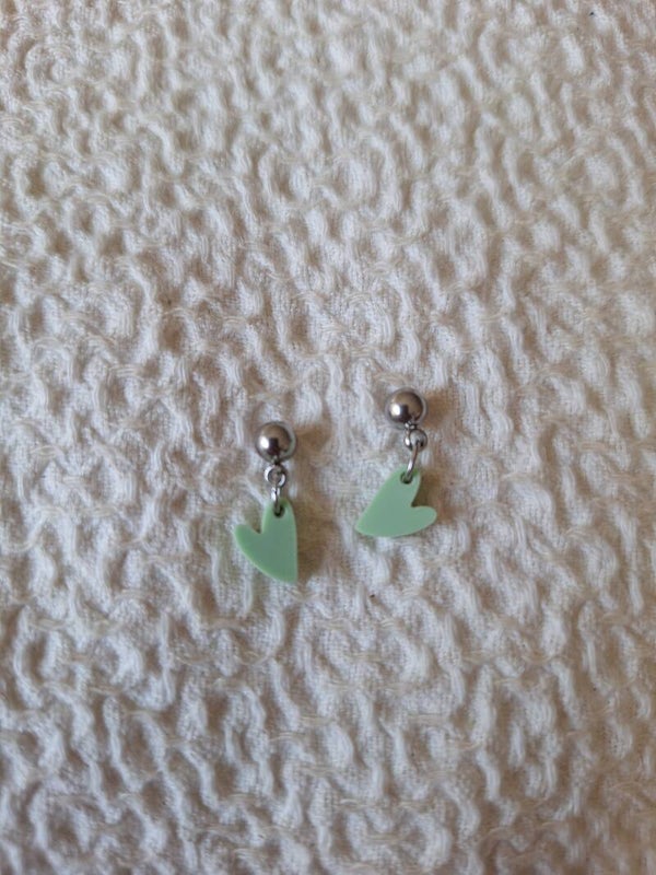Oorbel Love mint groen