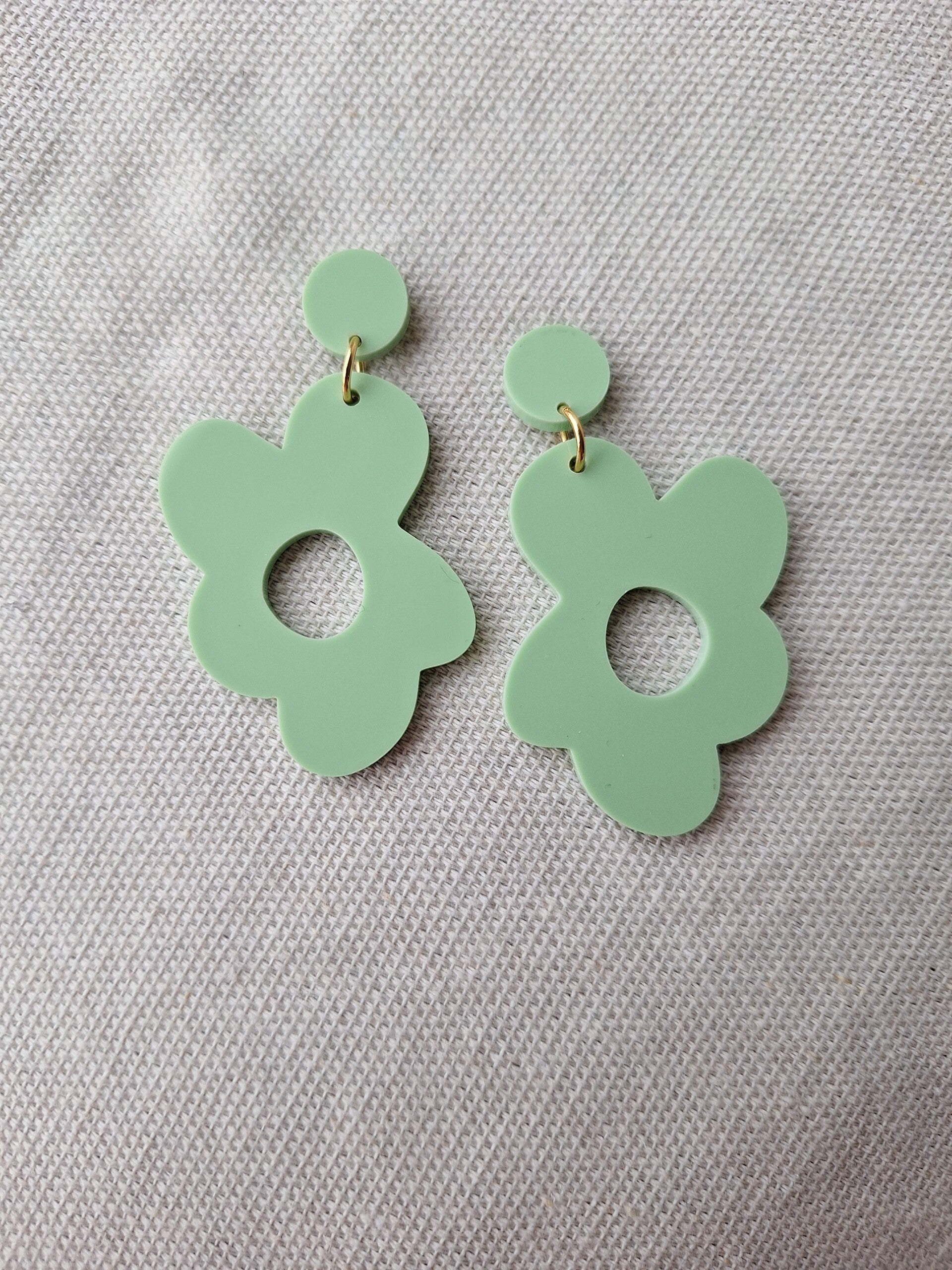Oorbel Lentegroen 4