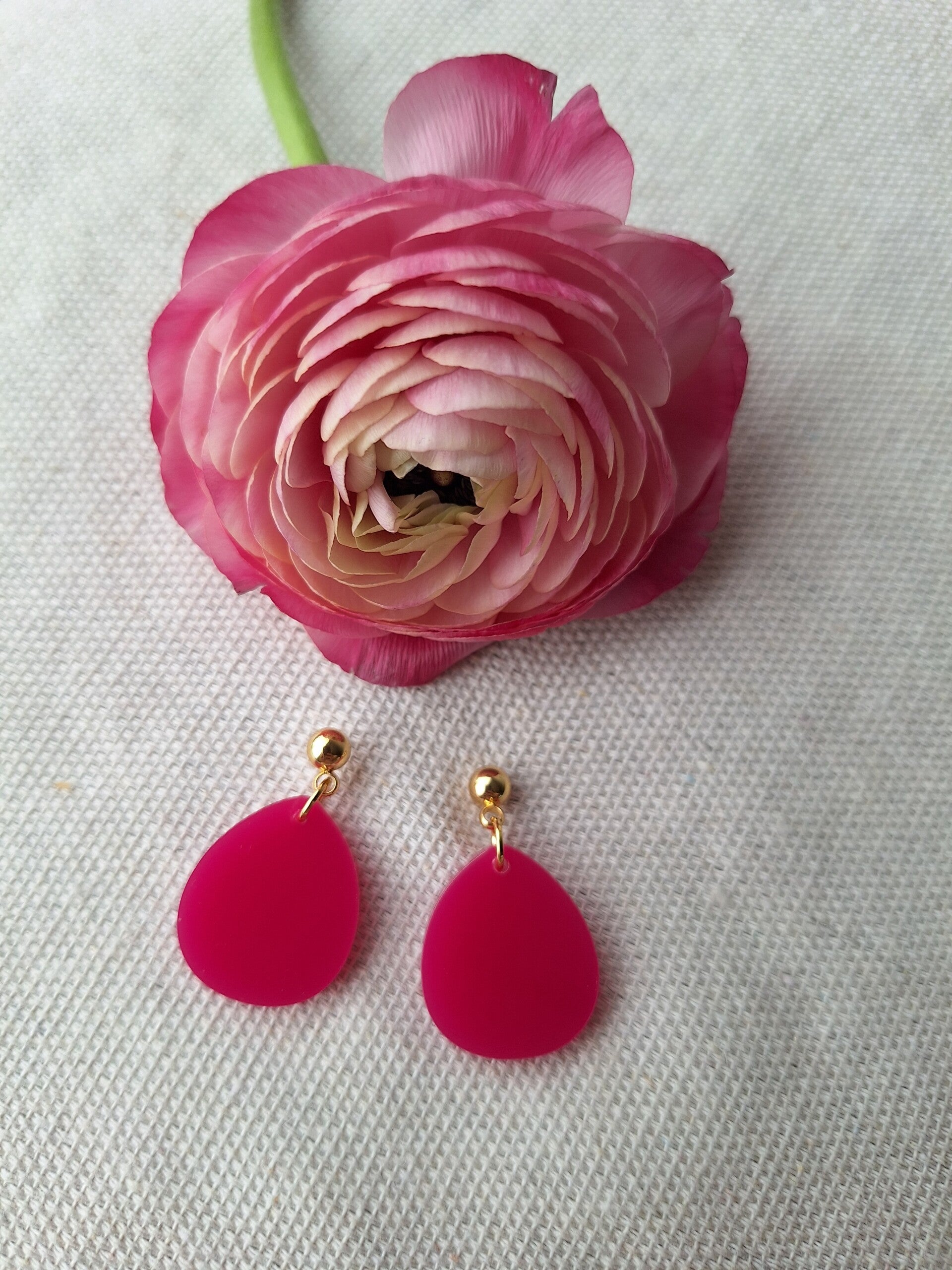 Oorbel Tamar Roze