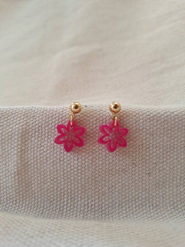 Oorbel Bloemetje Roze