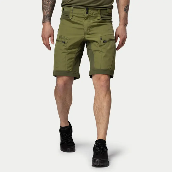 BN006 Wandelshort Heren Woodland green
