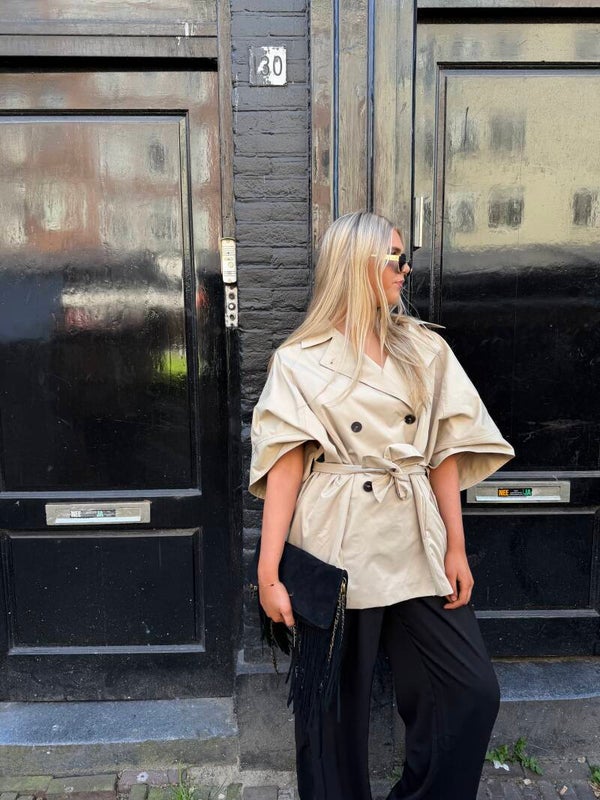 Luna Cape Trench