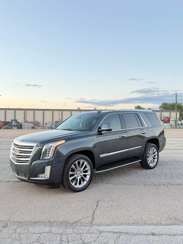 2020 Cadillac Escalade Luxury