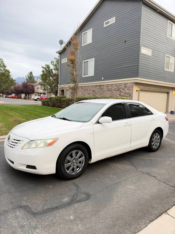2009 TOYOTA CAMRY LE