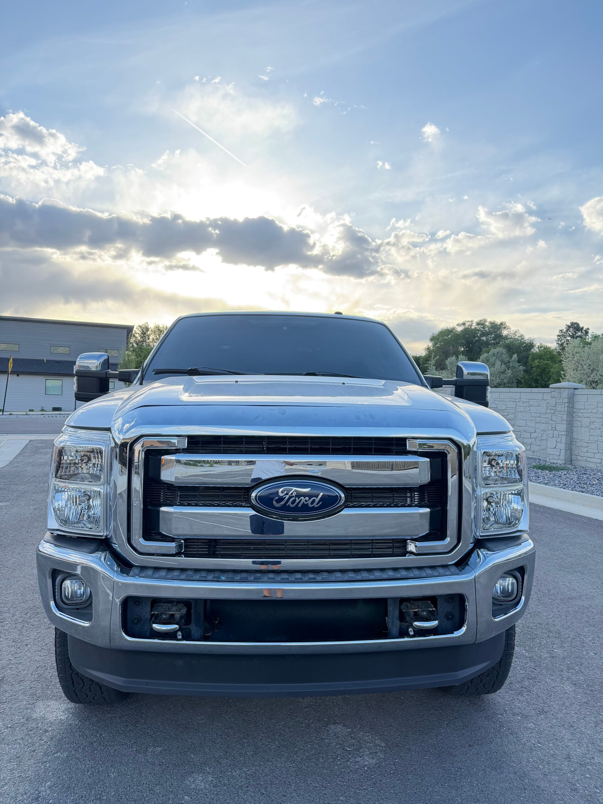 2015 Ford F-350 Lariat 4x4 Crew Cab 172-In SRW's photo