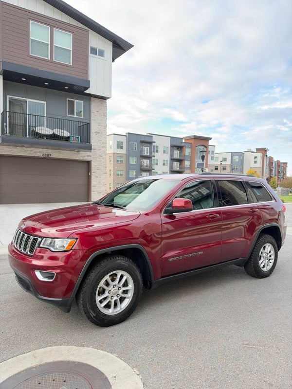 2018 Jeep Grand Cherokee Laredo E